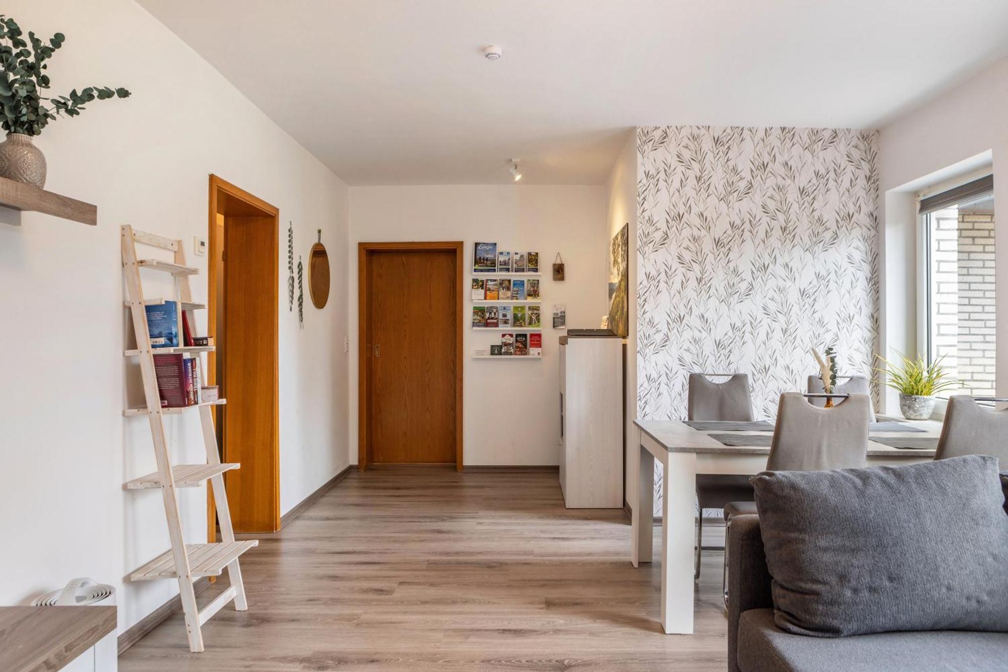 Ferienwohnung Im Kleinen Feld 발트에크 외부 사진