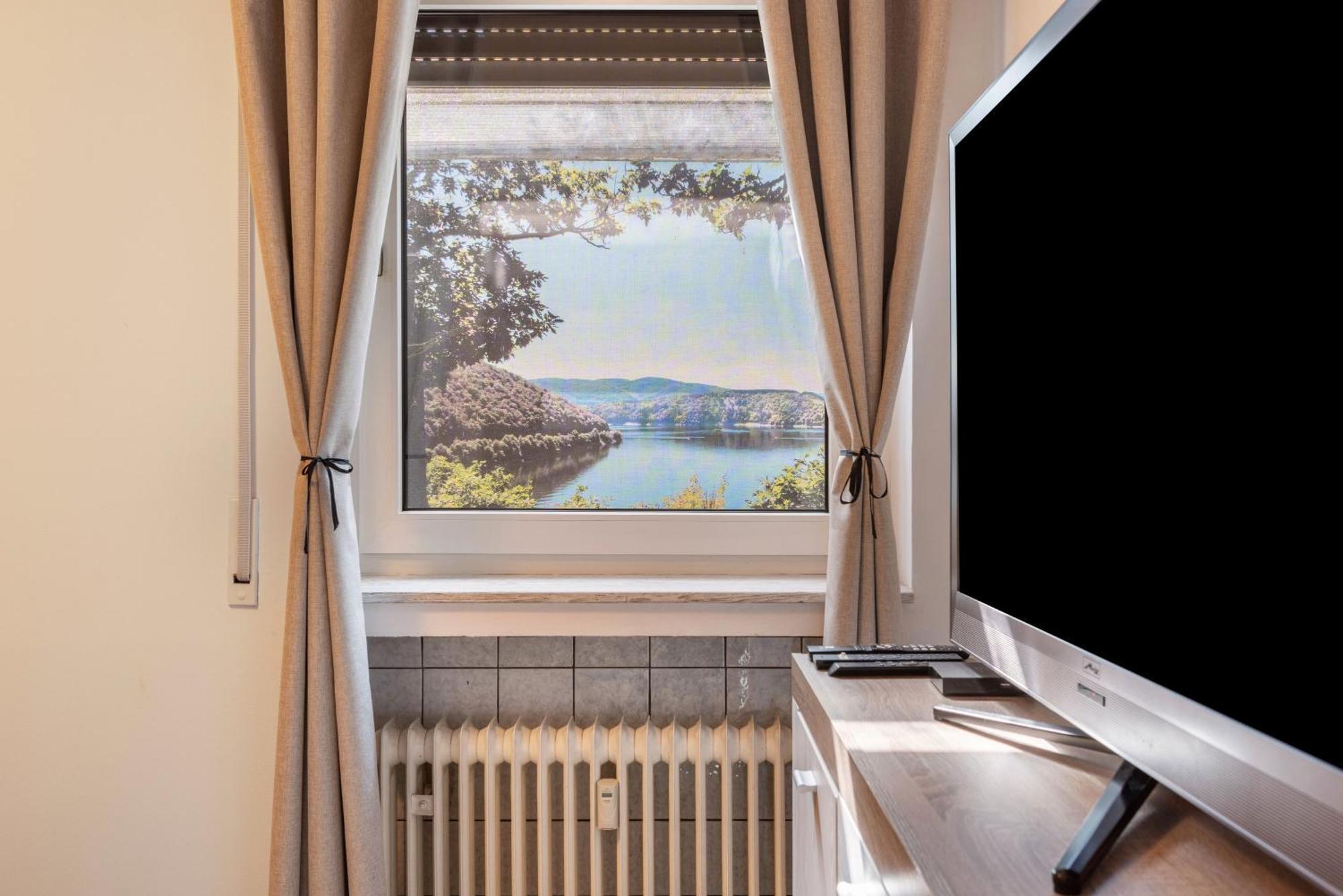 Ferienwohnung Im Kleinen Feld 발트에크 외부 사진