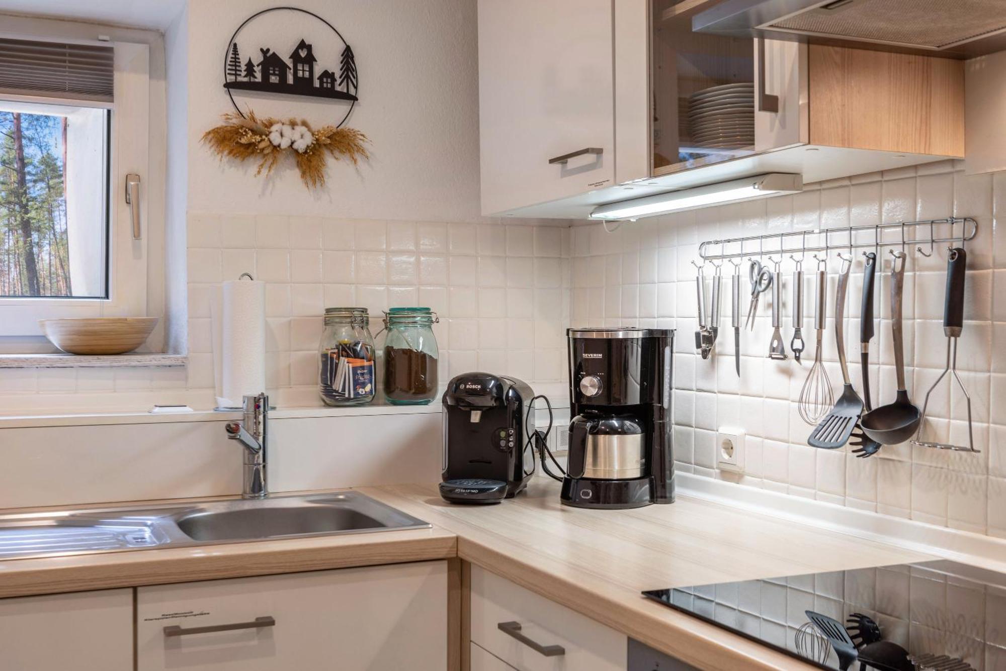 Ferienwohnung Im Kleinen Feld 발트에크 외부 사진